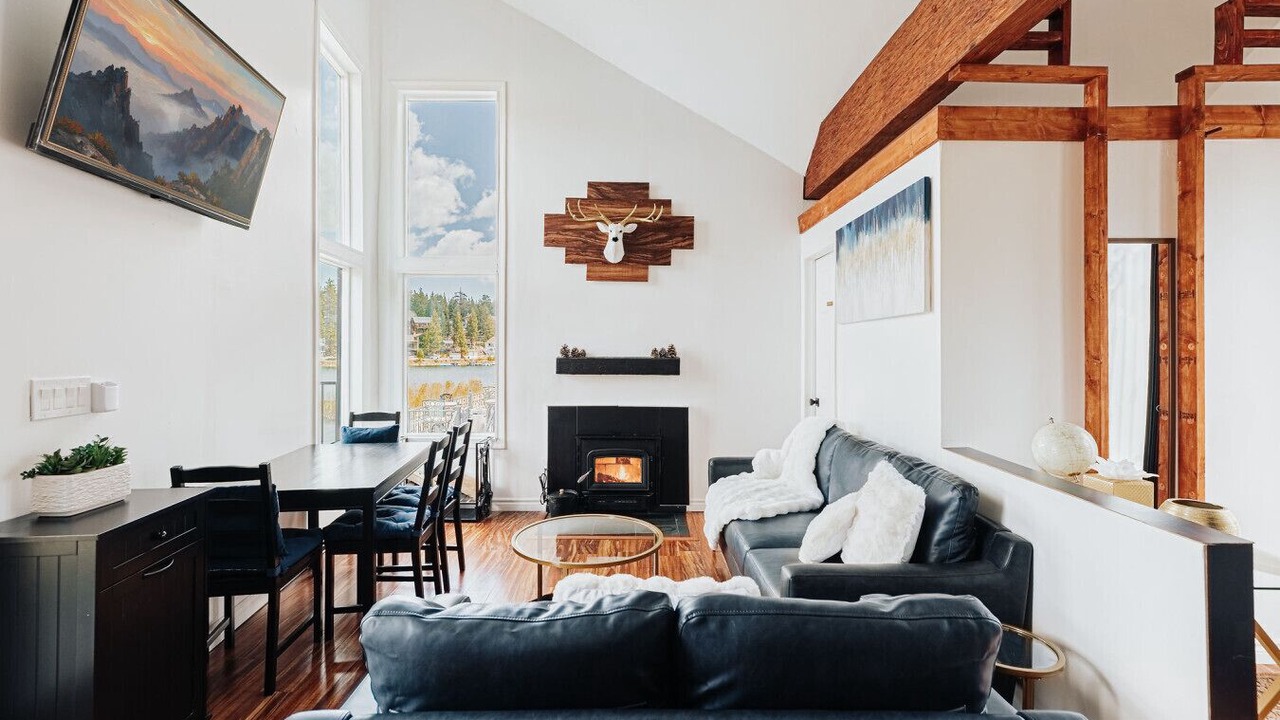 Photo of Livingroom in Boulder Bay