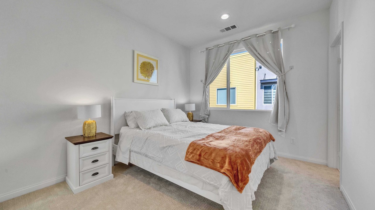 Photo of Bedroom in Northwest Anaheim