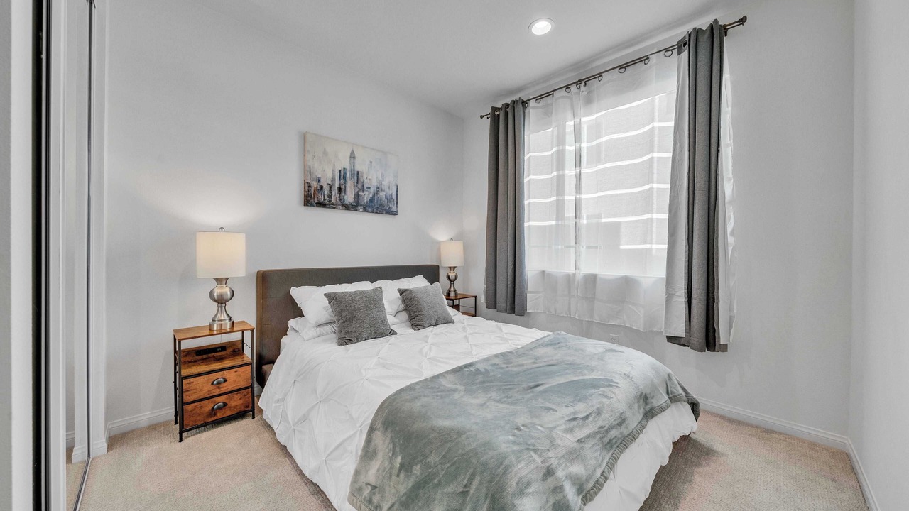 Photo of Bedroom in Northwest Anaheim