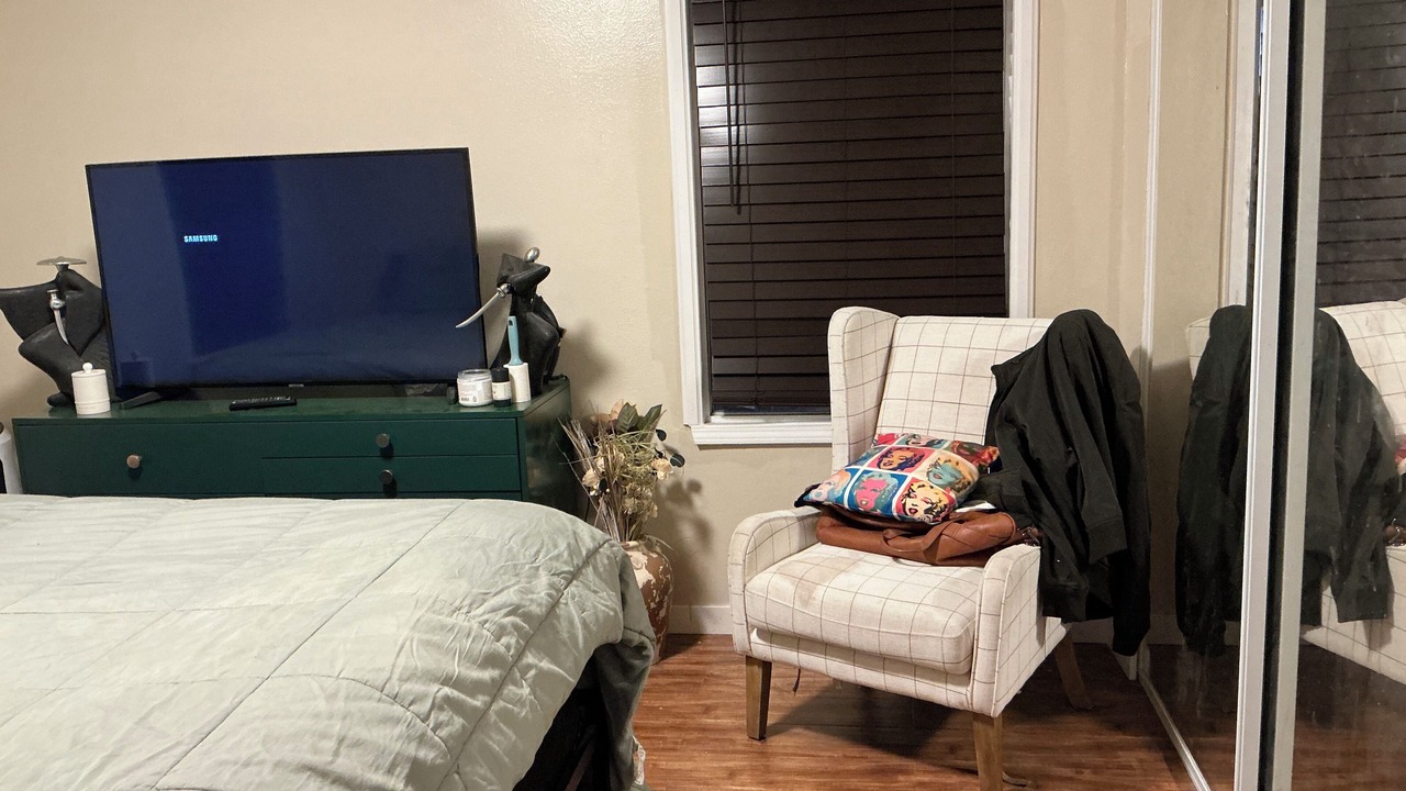 Photo of Bedroom in Inglewood
