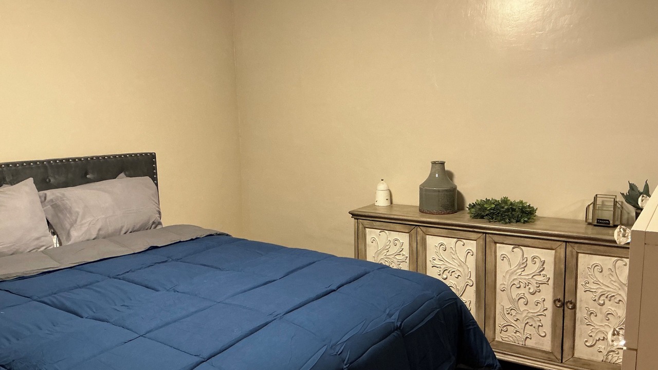 Photo of Bedroom in Inglewood