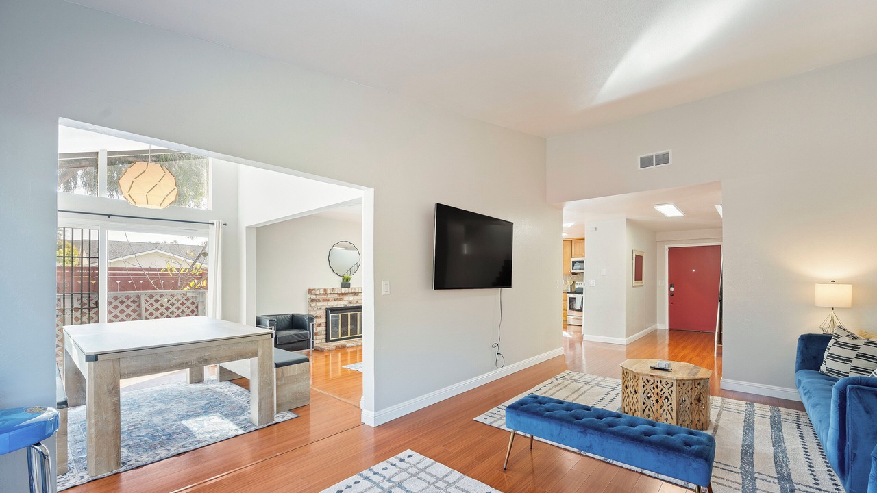 Photo of Livingroom in Union City