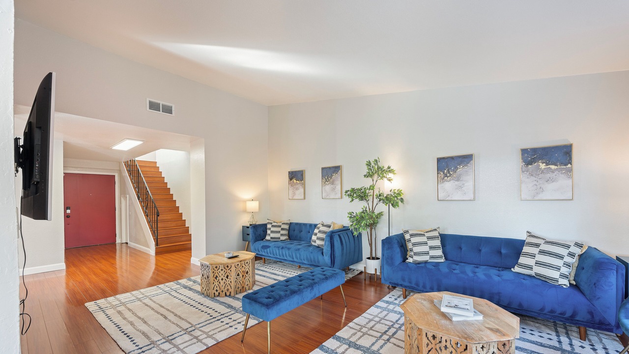 Photo of Livingroom in Union City