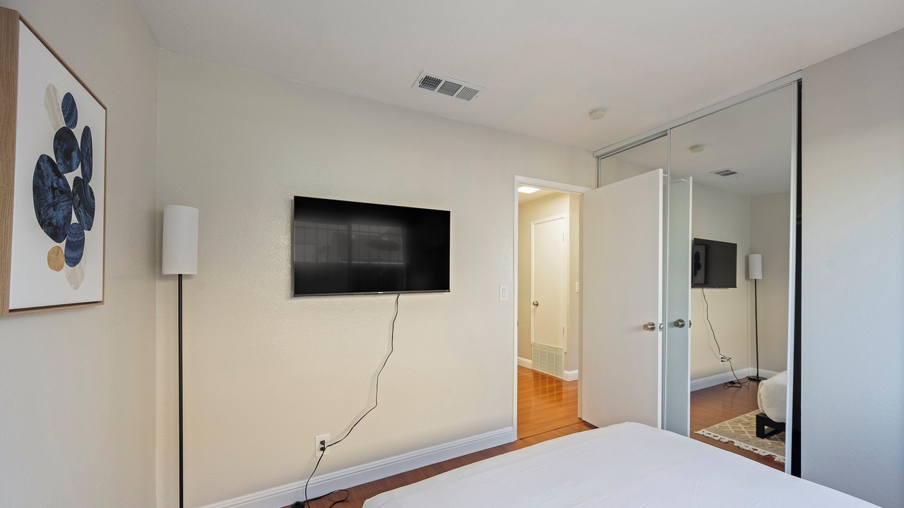 Photo of Bedroom in Union City
