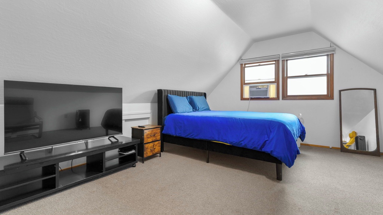 Photo of Bedroom in Los Gatos