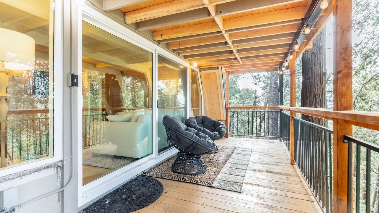 Photo of Patio Balcony in Crestline