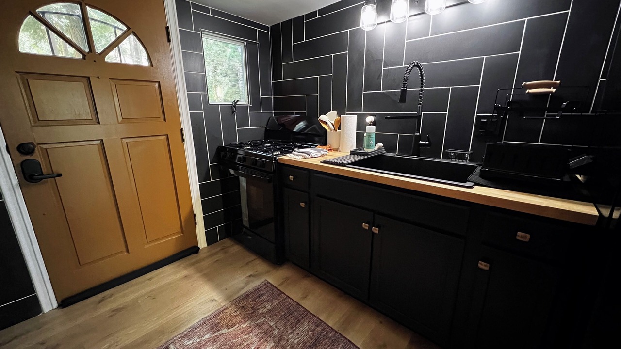 Photo of Kitchen in Crestline