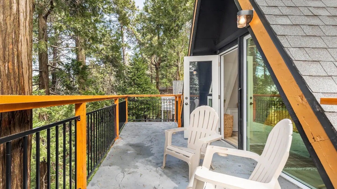 Photo of Patio Balcony in Crestline