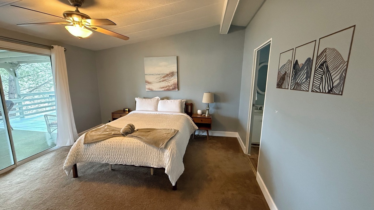 Photo of Bedroom in Wofford Heights