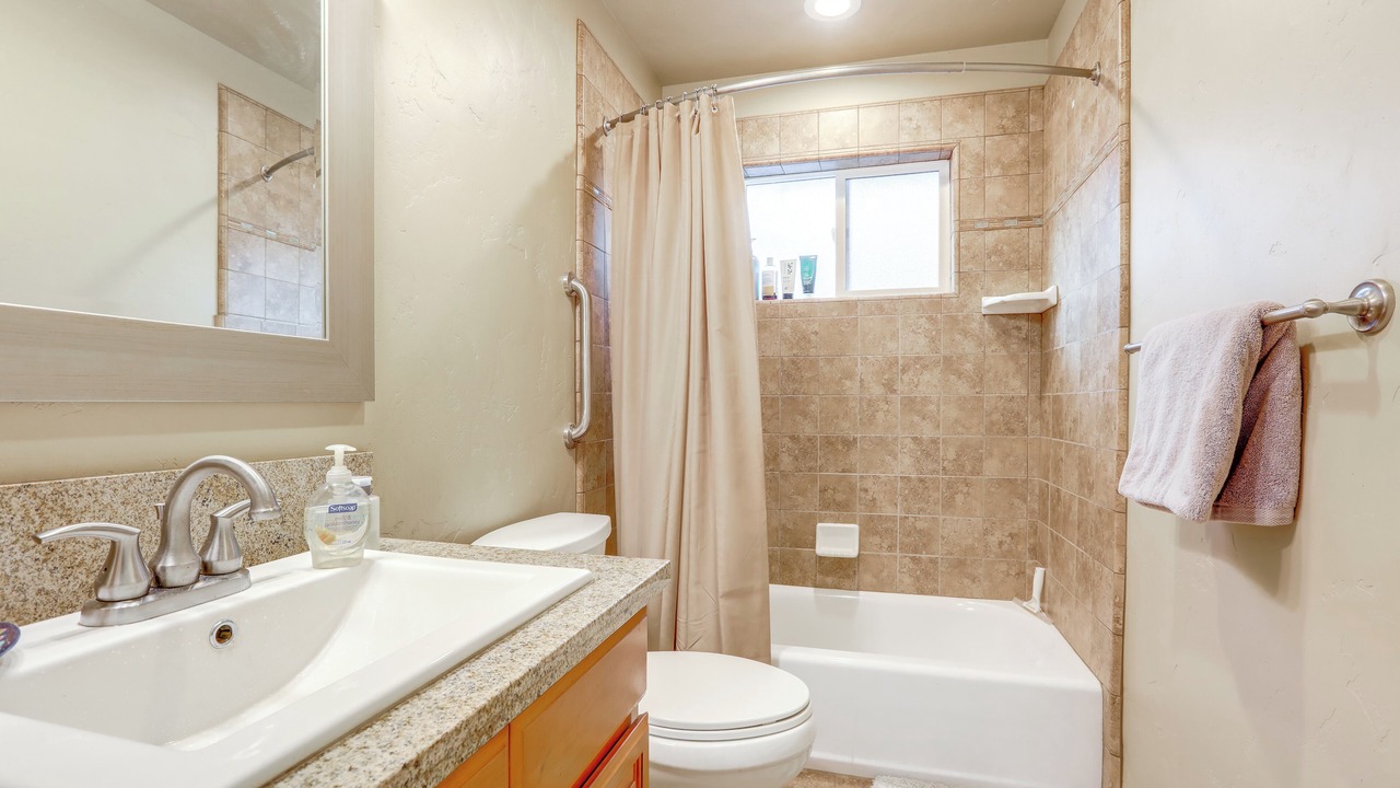 Photo of Bathroom in Cedar Ridge