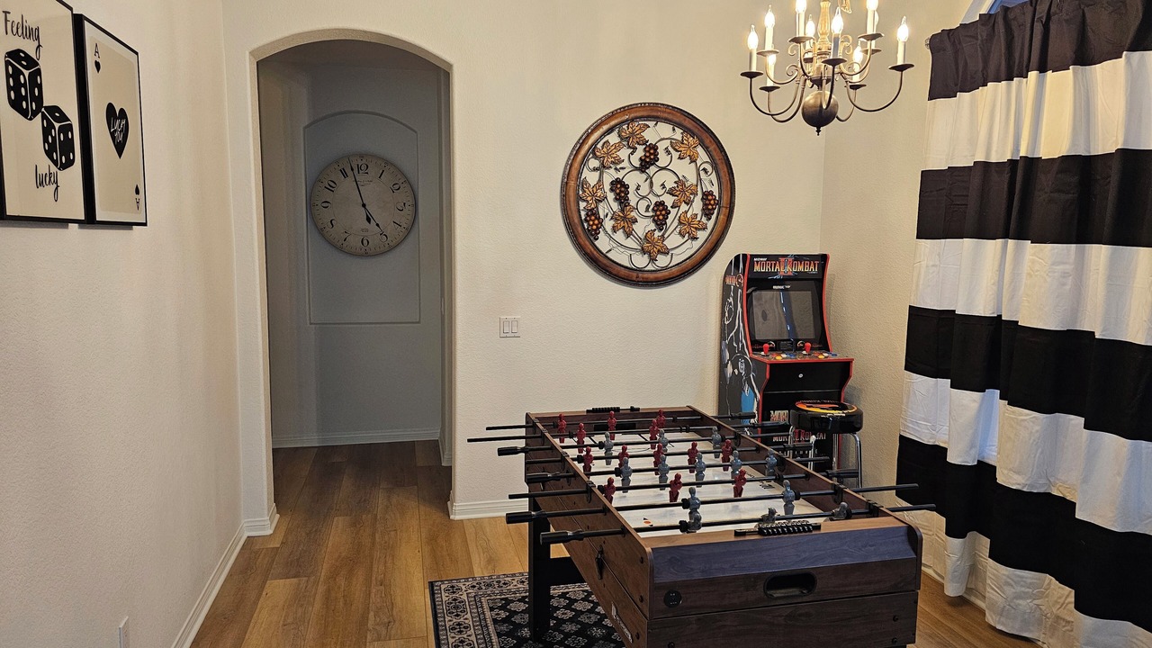 Photo of Bedroom in North Broadway