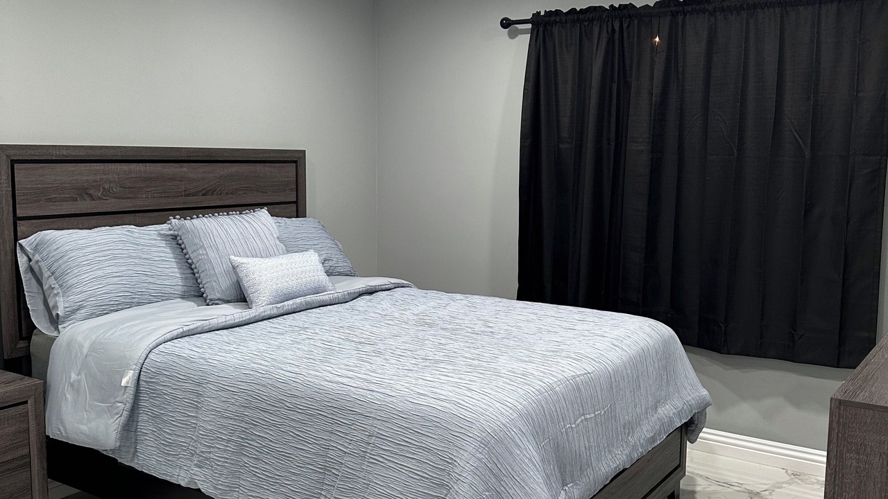 Photo of Bedroom in Hesperia