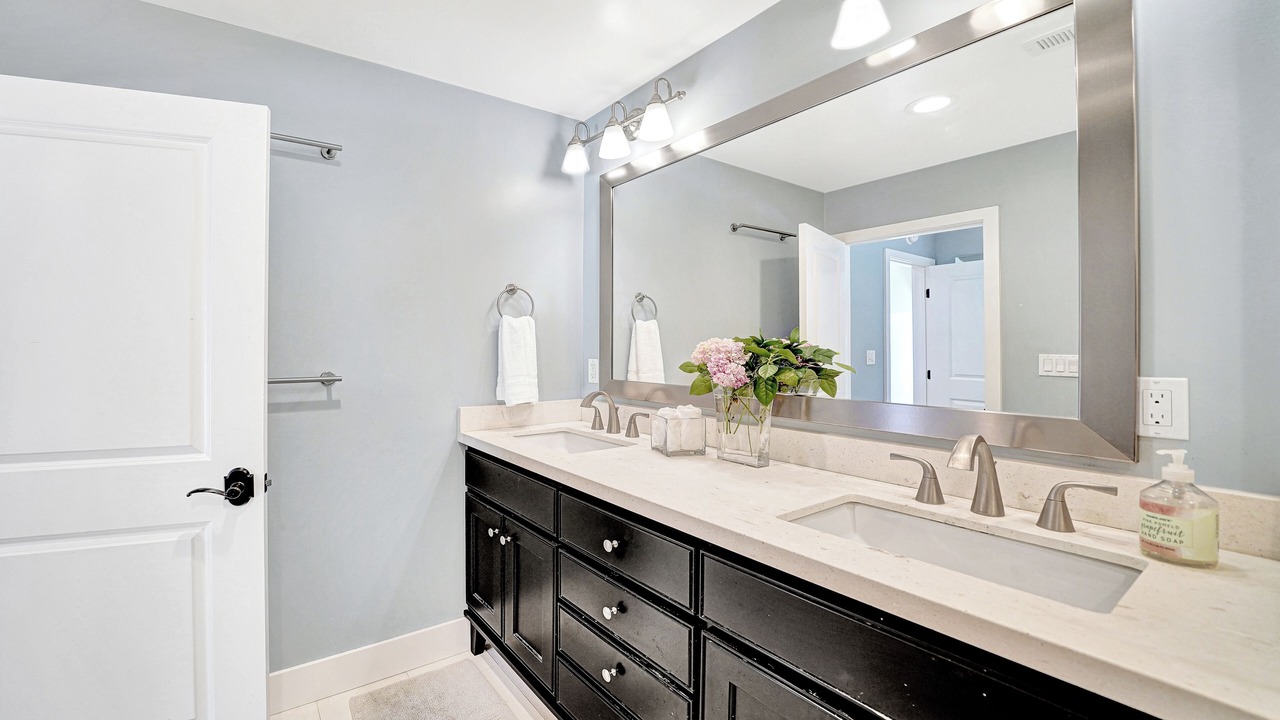 Photo of Bathroom in San Clemente