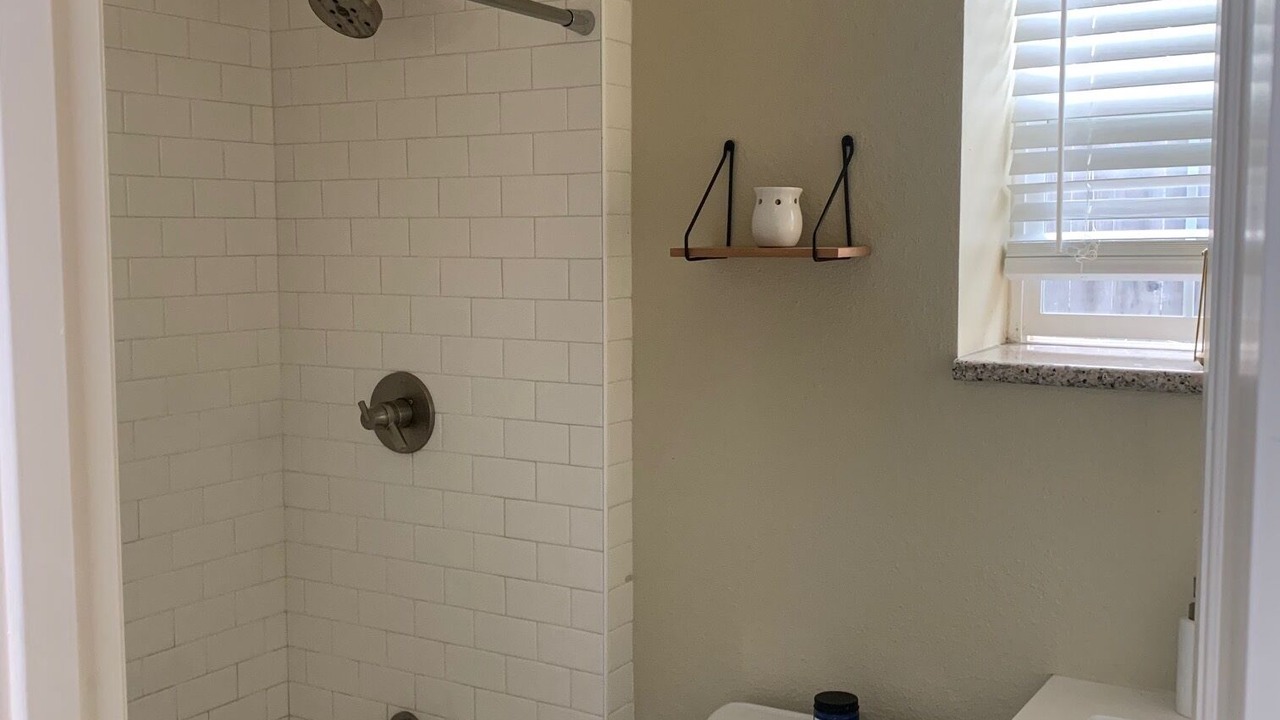Photo of Bathroom in Glenview