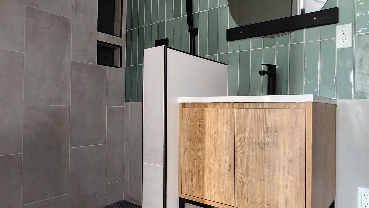 Photo of Bathroom in La Crescenta-Montrose