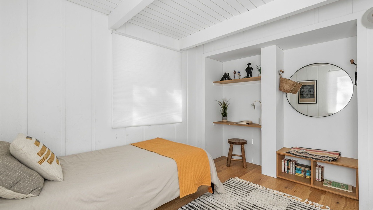 Photo of Bedroom in Lake Arrowhead