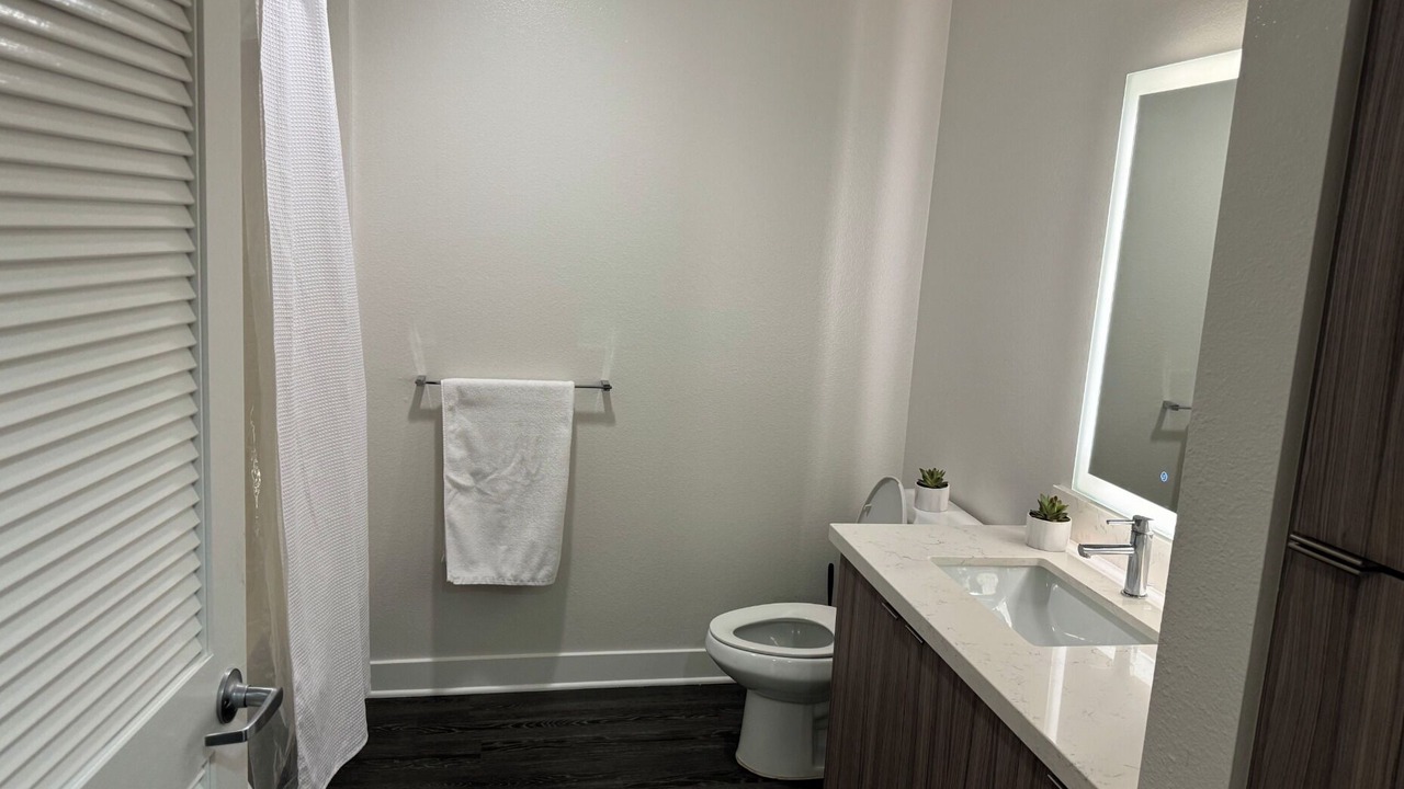 Photo of Bathroom in Atwater Village