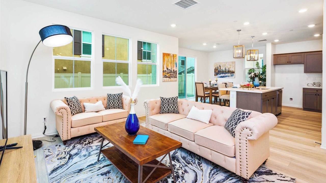 Photo of Livingroom in Upland