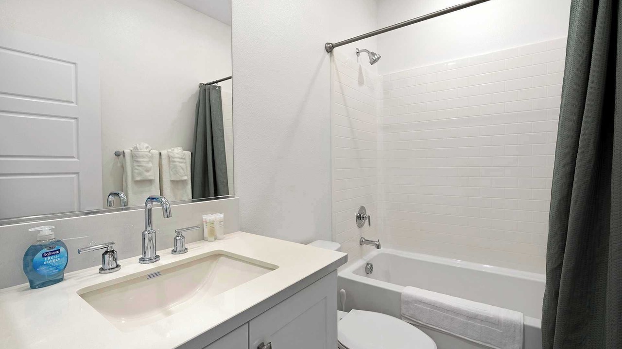 Photo of Bathroom in Lake Forest