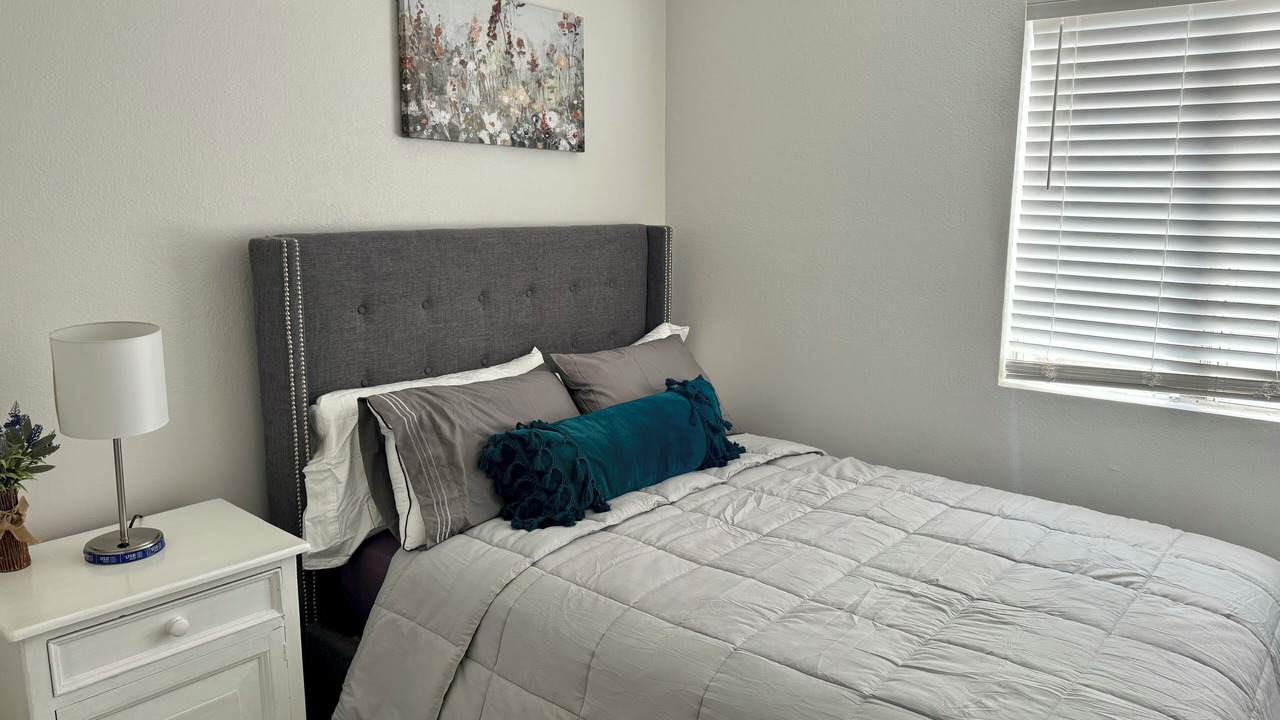 Photo of Bedroom in Southridge Village