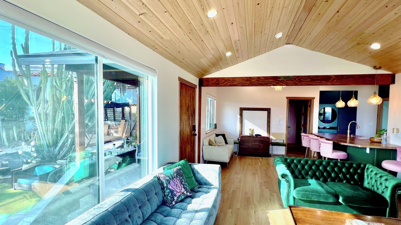 Photo of Livingroom in Eagle Rock