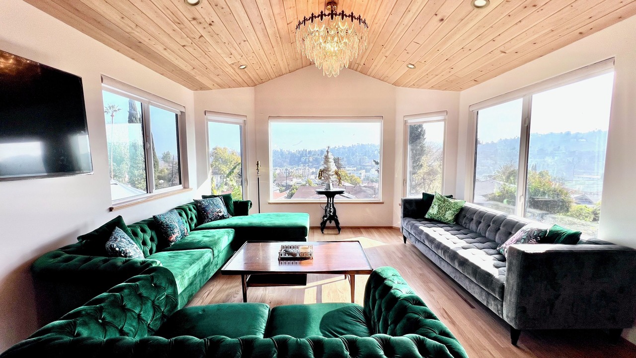Photo of Livingroom in Eagle Rock