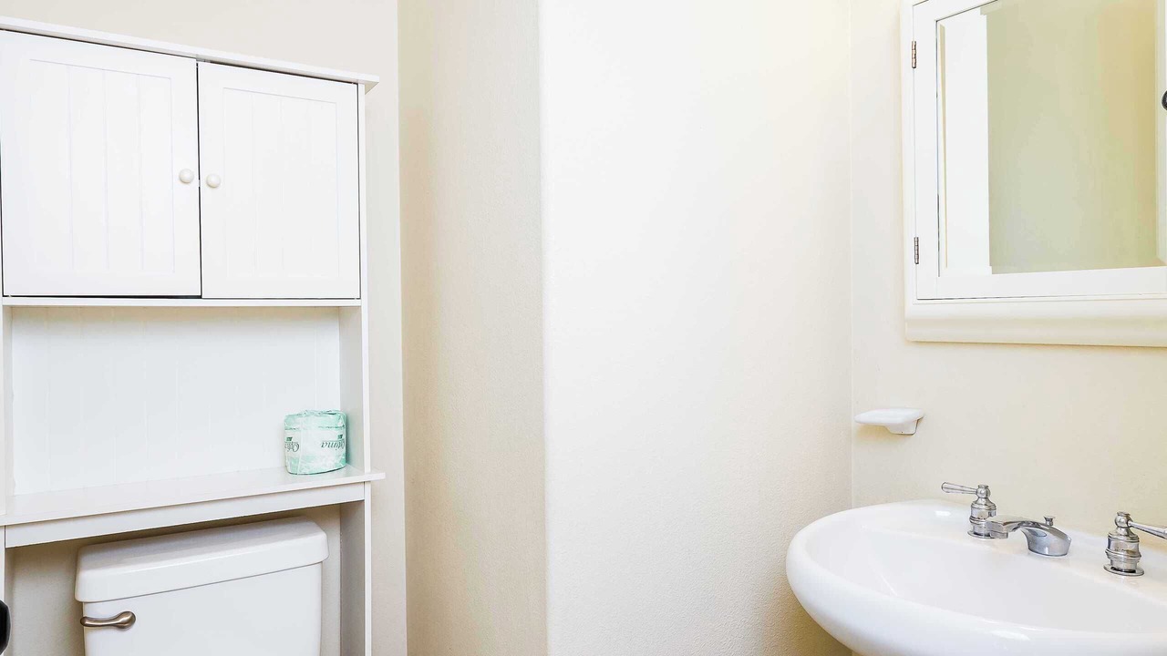 Photo of Bathroom in Lower Peters Canyon