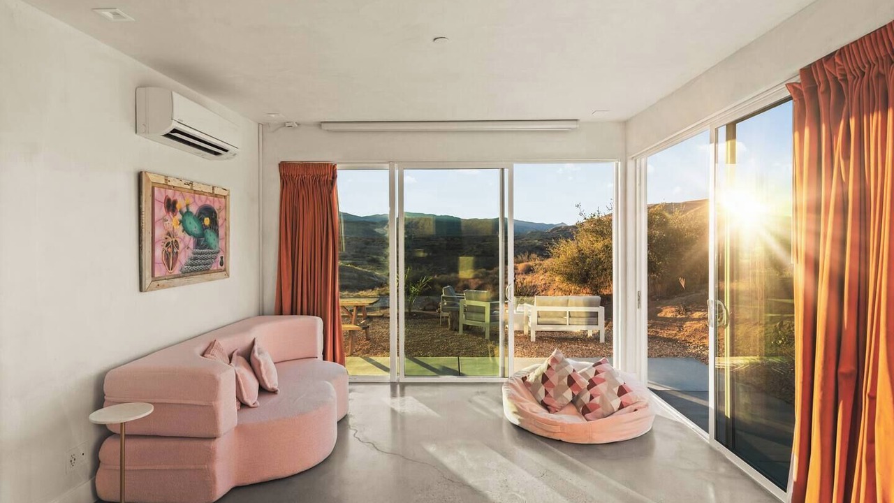 Photo of Livingroom in Pioneertown