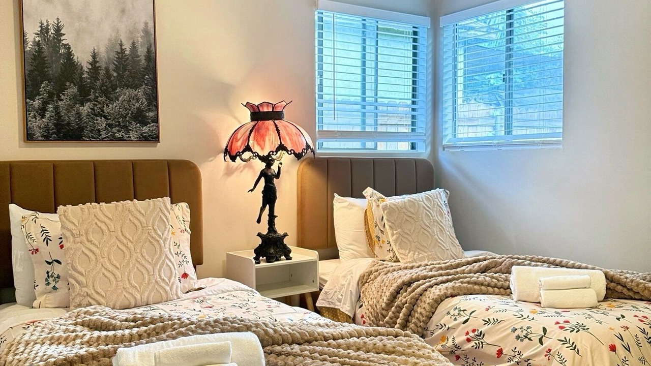 Photo of Bedroom in Mid Central