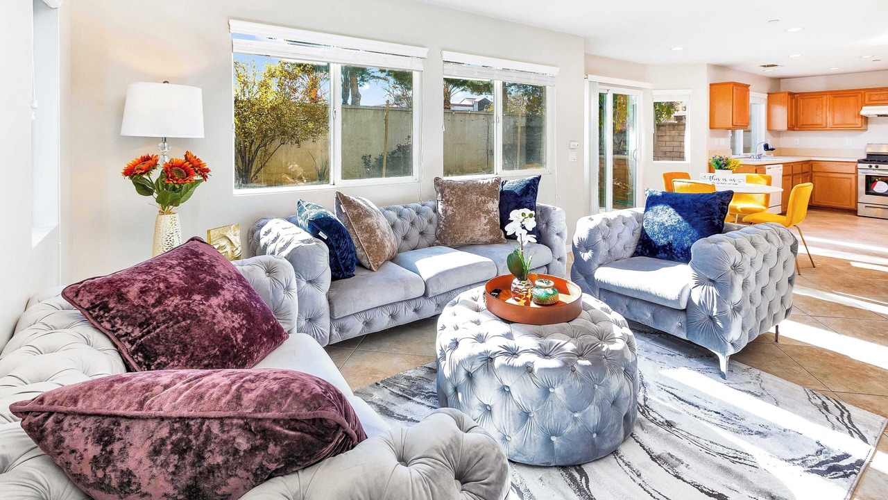 Photo of Livingroom in Fontana