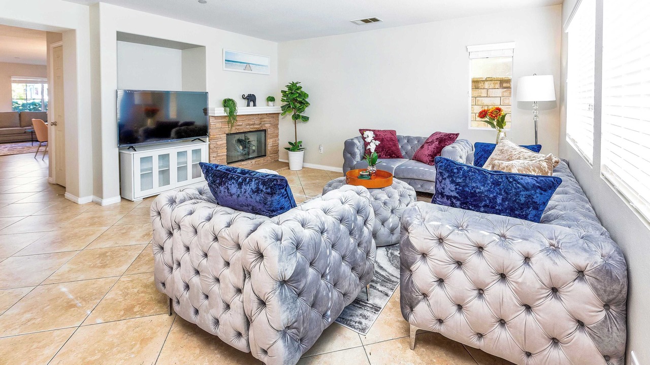 Photo of Livingroom in Fontana