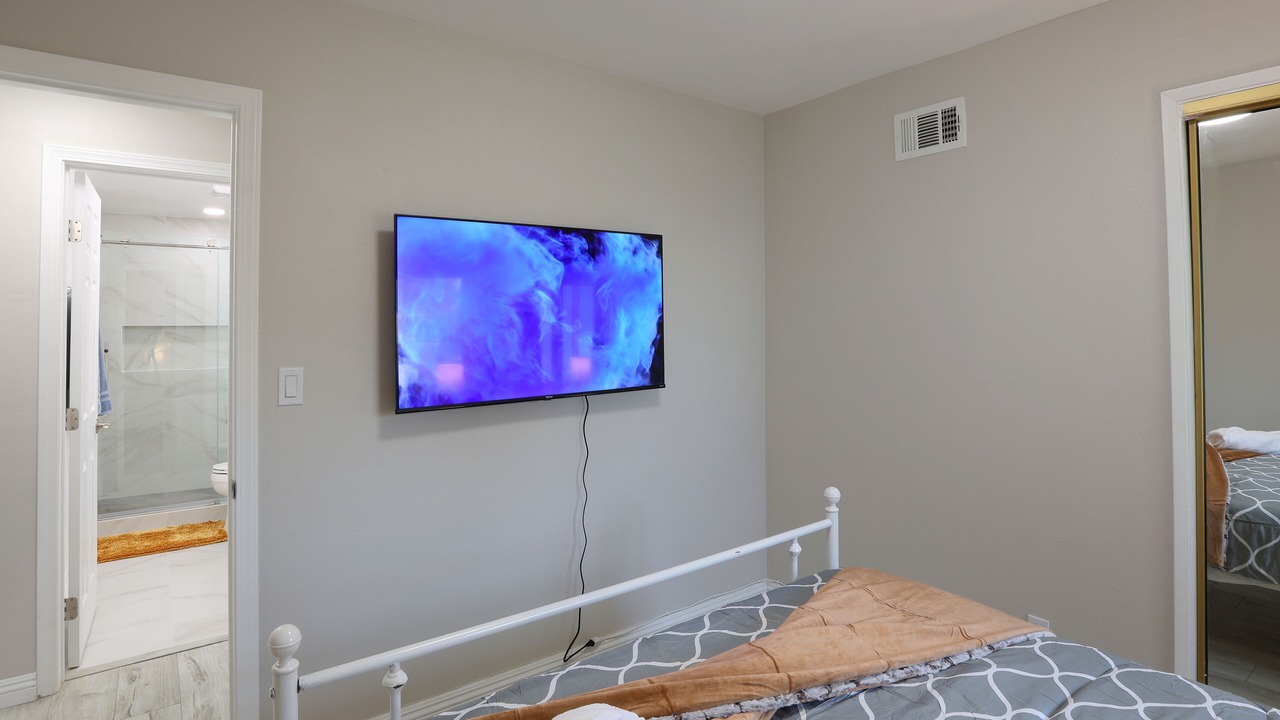 Photo of Bedroom in Buena Park