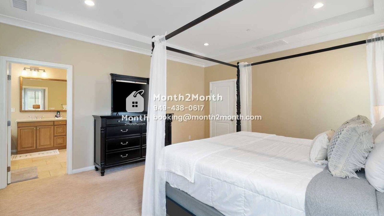 Photo of Bedroom in Irvine