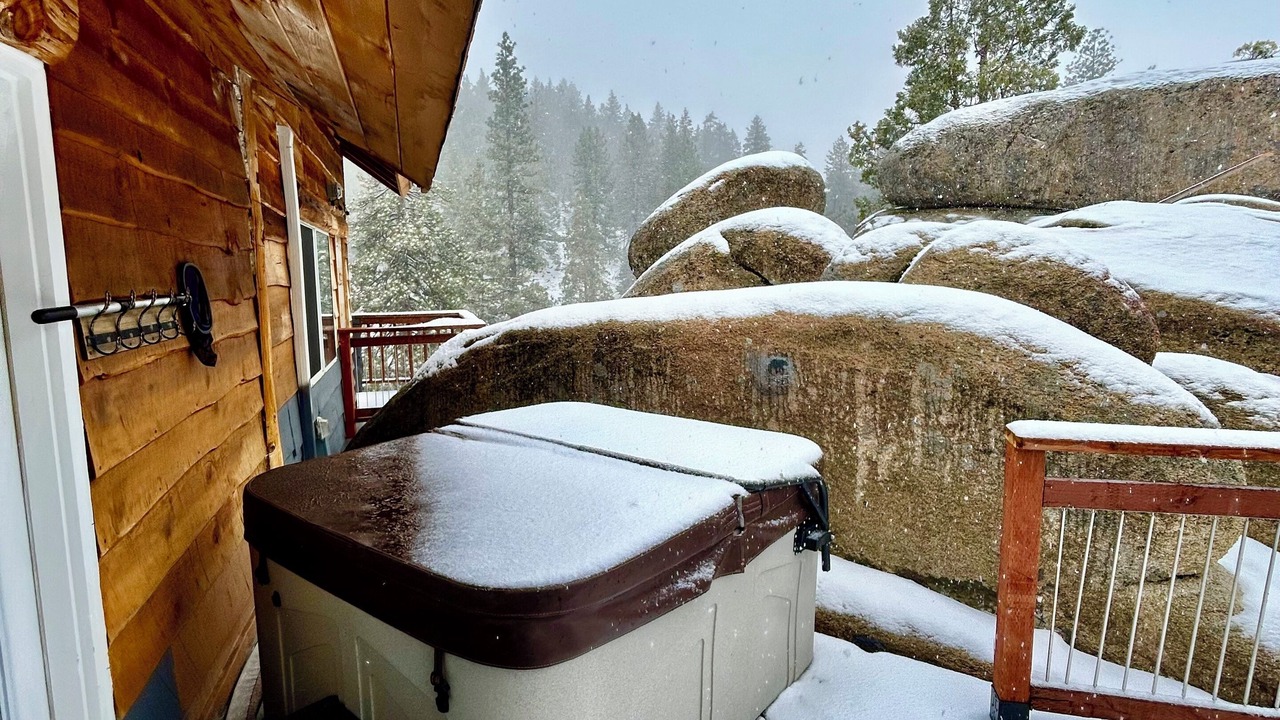Photo of Patio Balcony in Arrowbear Lake