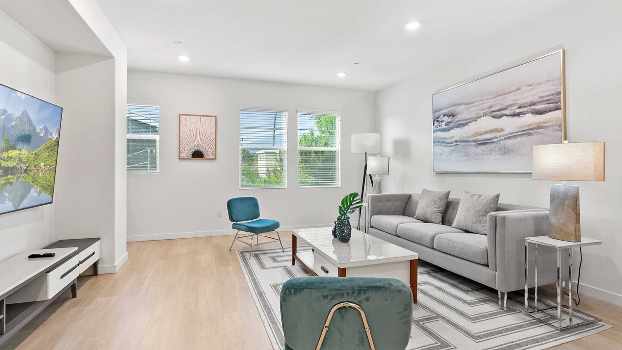 Photo of Livingroom in Mayflower Village
