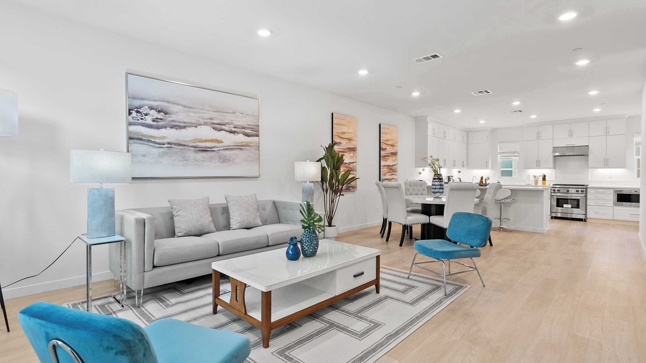 Photo of Livingroom in Mayflower Village