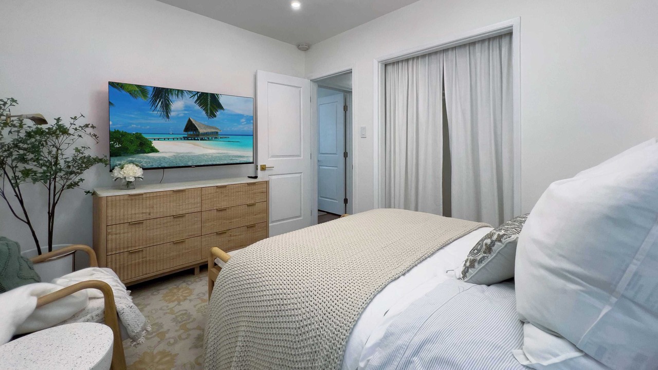 Photo of Bedroom in Hacienda Heights