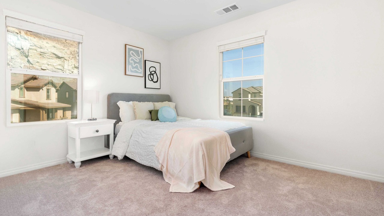 Photo of Bedroom in Jurupa Valley