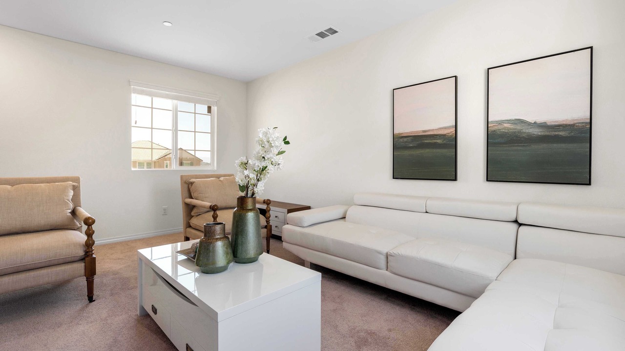 Photo of Livingroom in Jurupa Valley