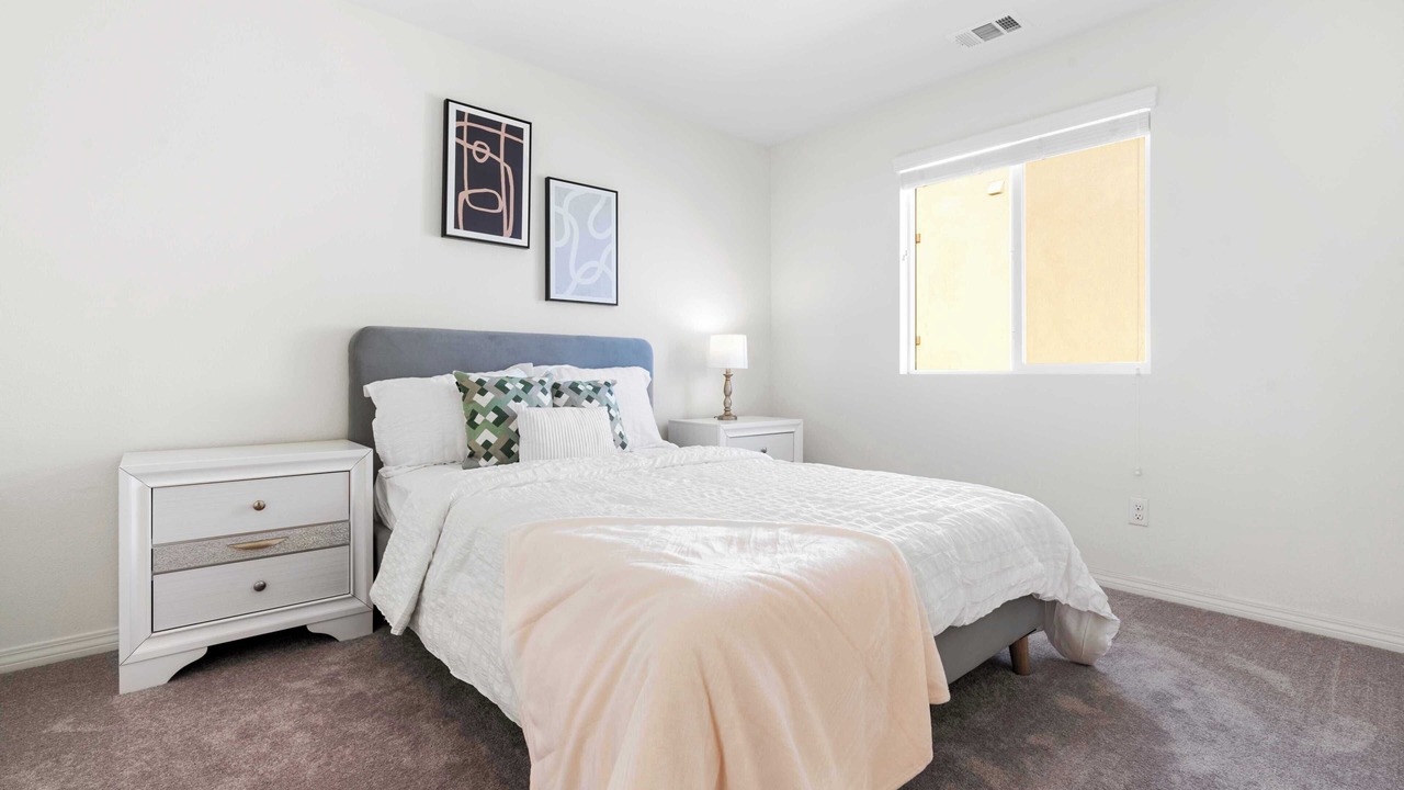 Photo of Bedroom in Jurupa Valley