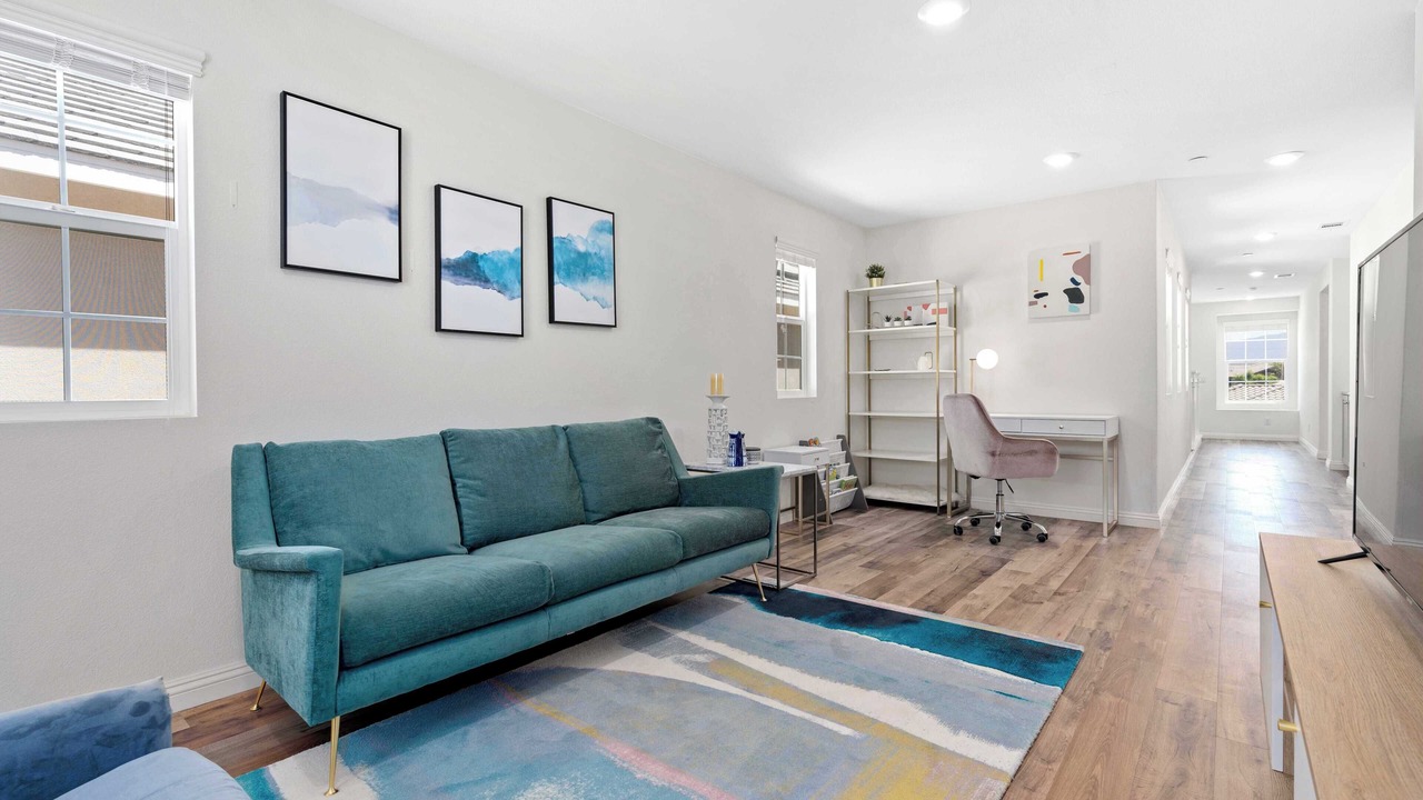 Photo of Livingroom in Chino