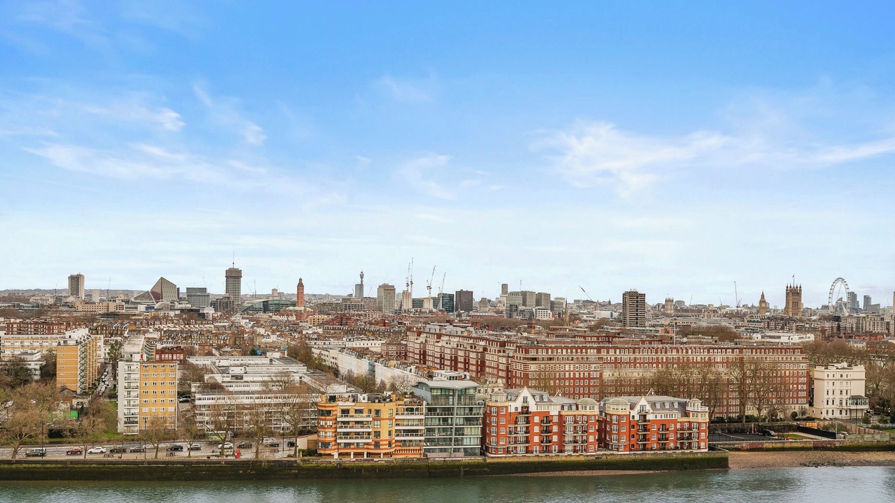 Photo of Others in Nine Elms