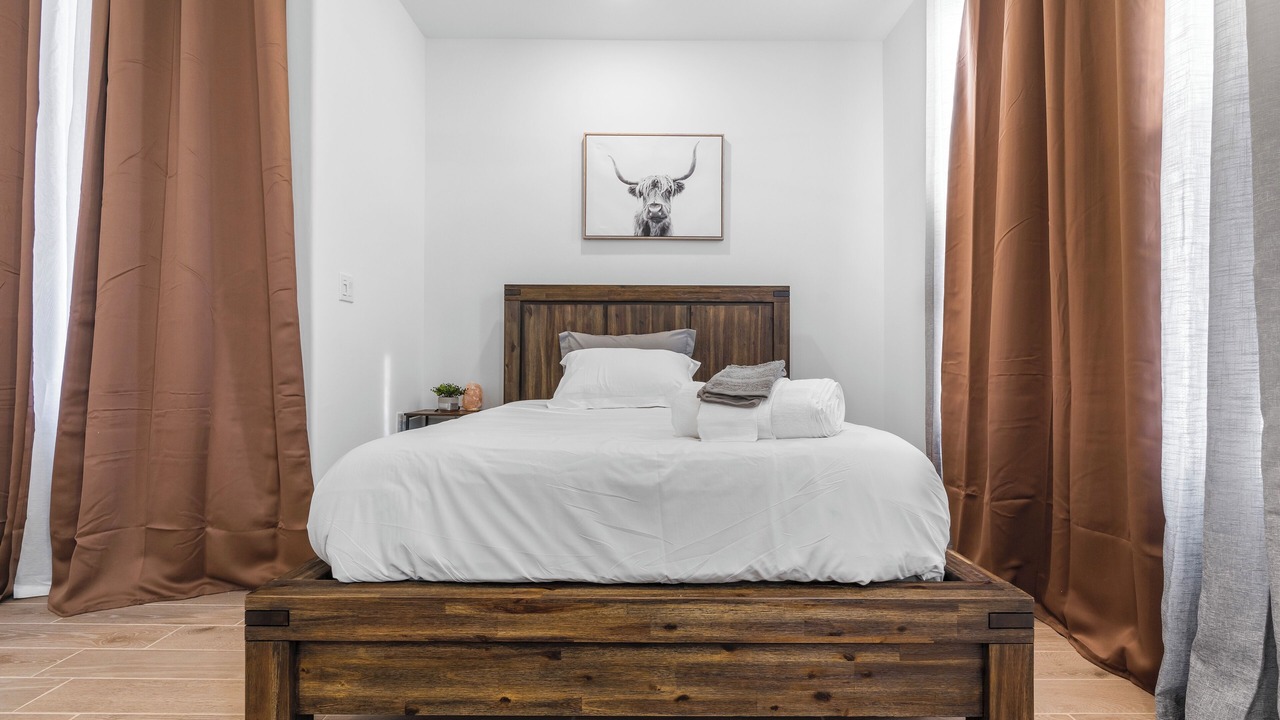 Photo of Bedroom in Pumpkin Center