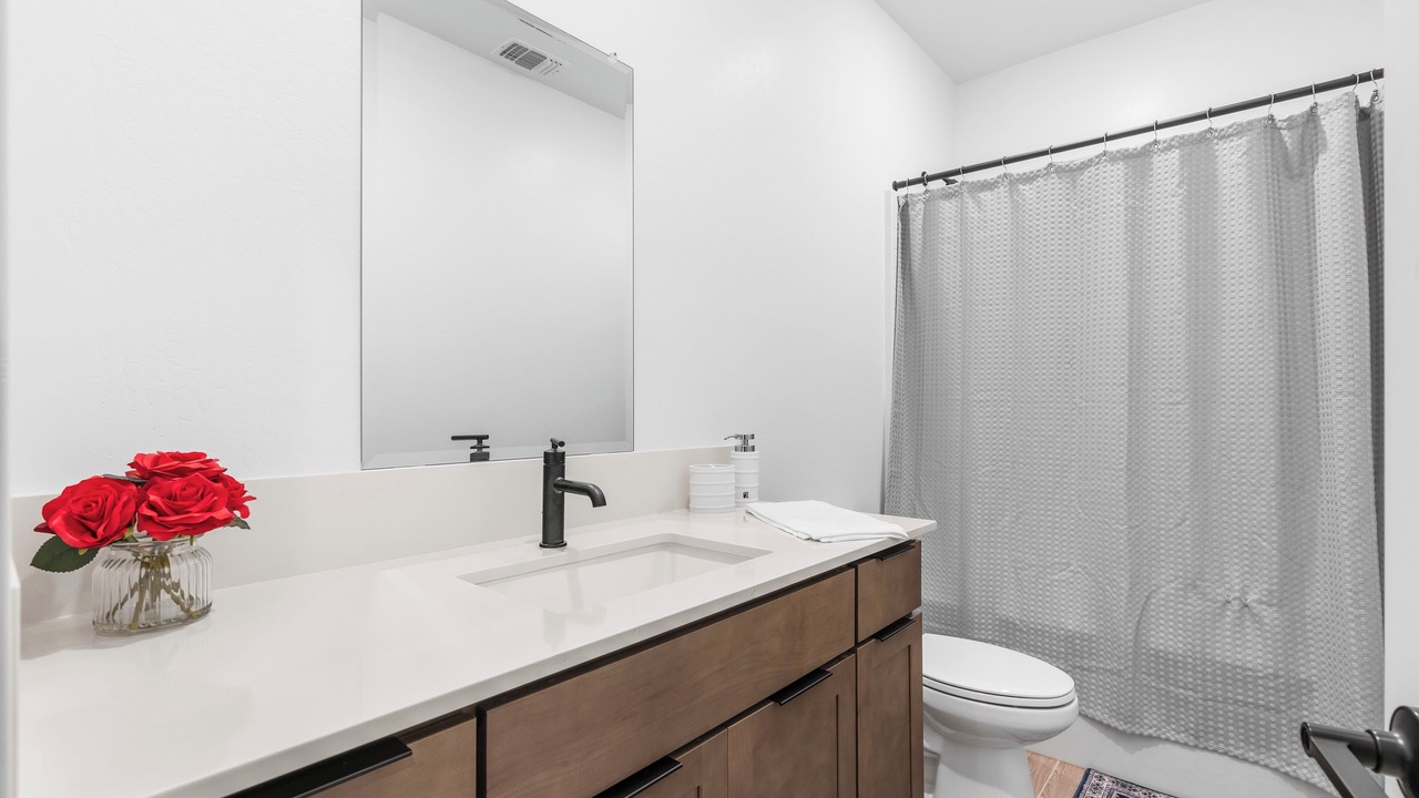 Photo of Bathroom in Pumpkin Center