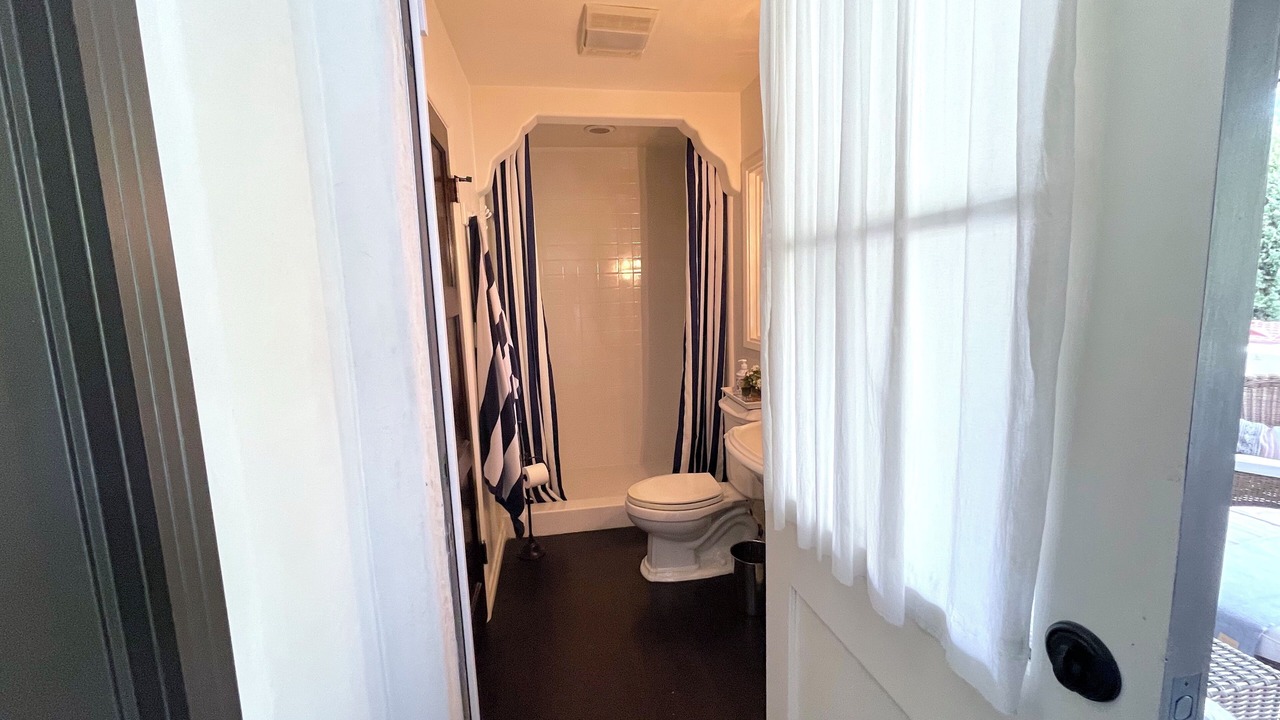 Photo of Bathroom in Windsor Square
