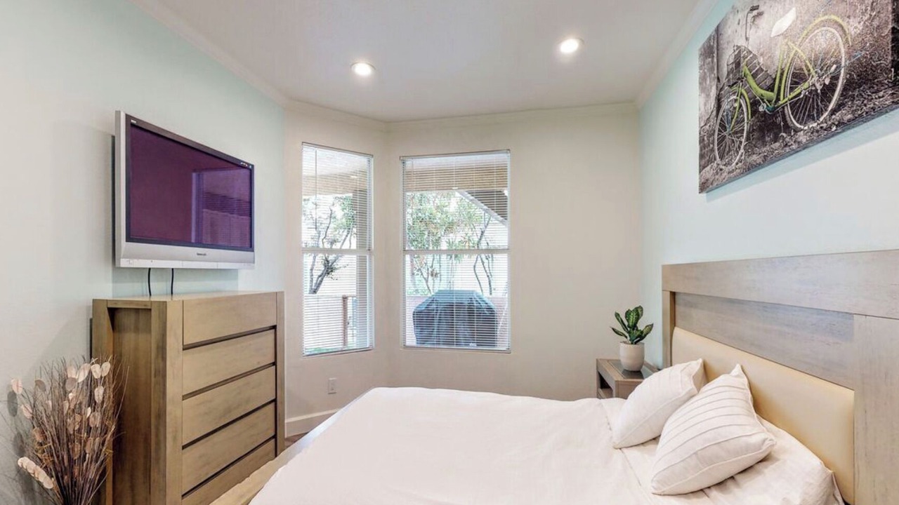 Photo of Bedroom in Foothill Ranch