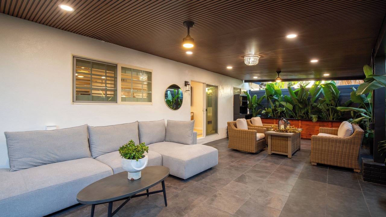 Photo of Patio Balcony in Sherwood Forest and Thistle Development