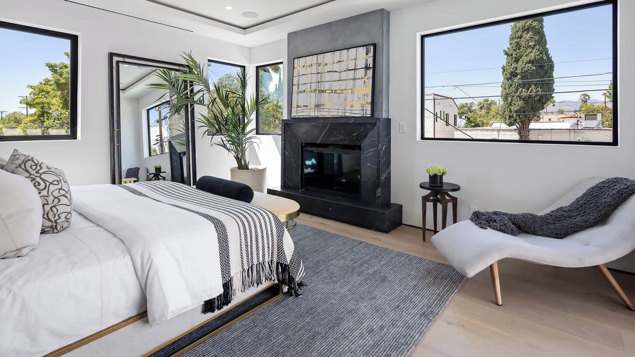 Photo of Bedroom in La Brea