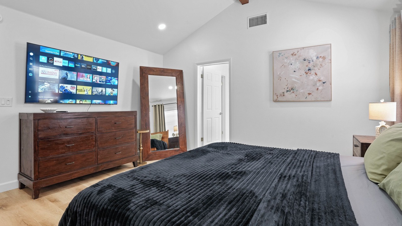 Photo of Bedroom in Southeast Anaheim
