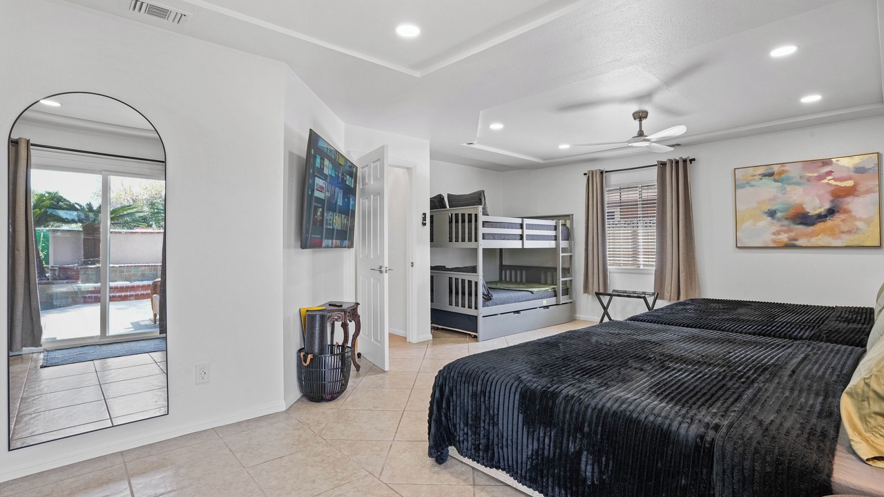 Photo of Bedroom in Southeast Anaheim